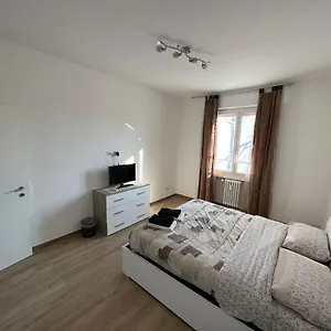 Paul House Guest house Milan